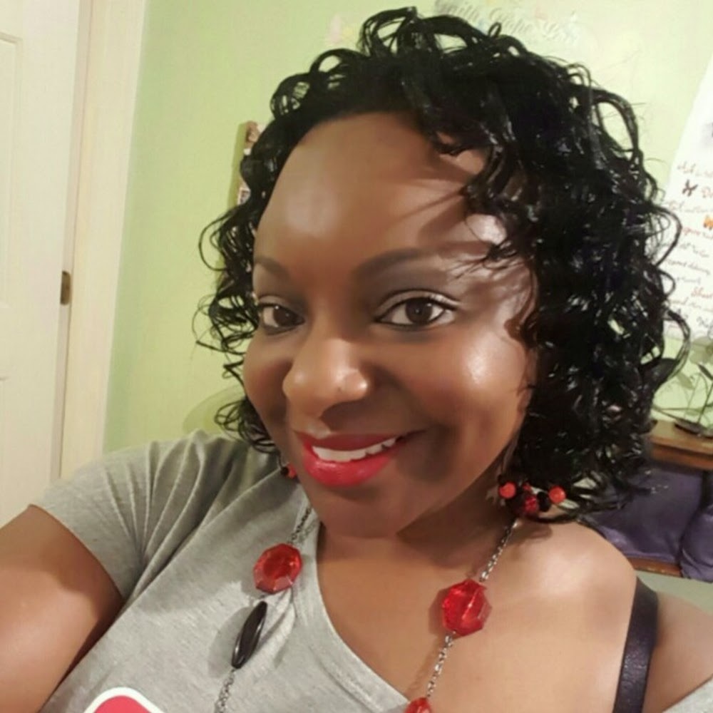 Meet your Posher, Lashanda